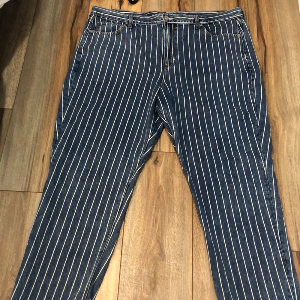 American Eagle Pinstriped Mom Jeans